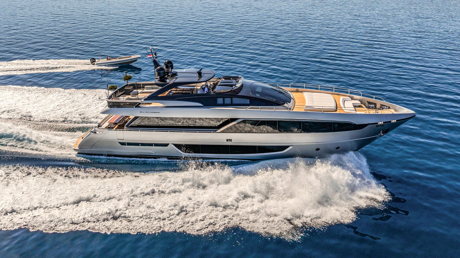 03-No-Stress-888-starboard_.jpg