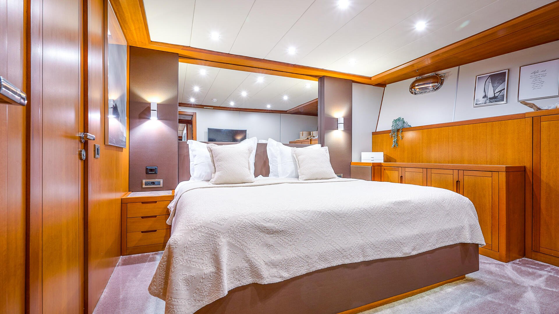 28-San-Limi-Vip-cabin_.jpg