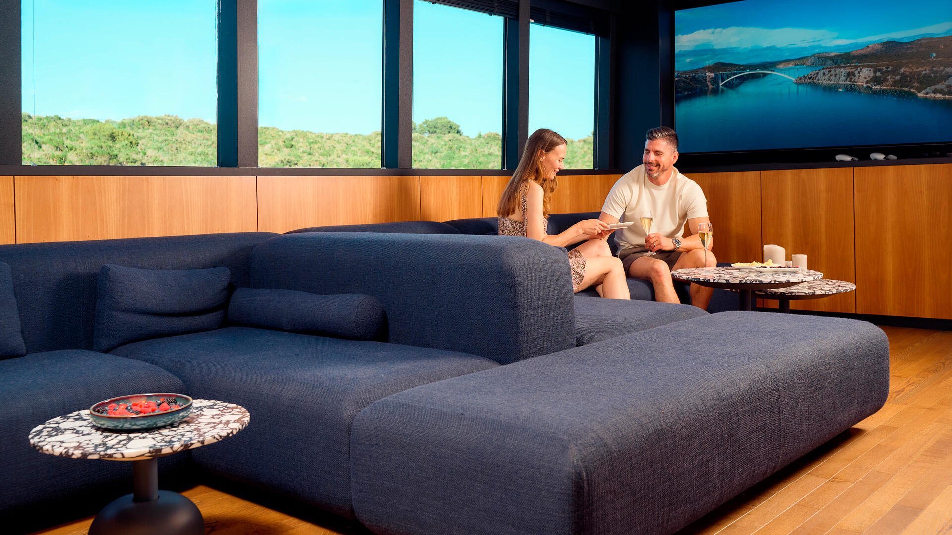 32-Marallure-salon-sitting-area_.jpg