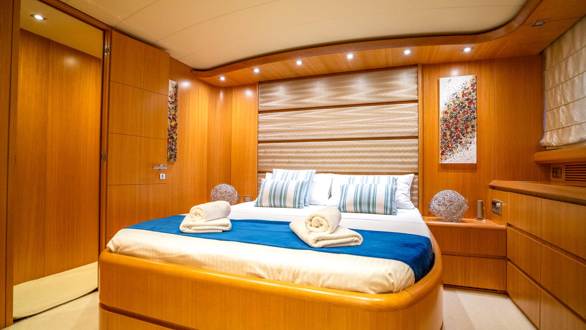 20-Cynthia-Double-cabin_.jpg