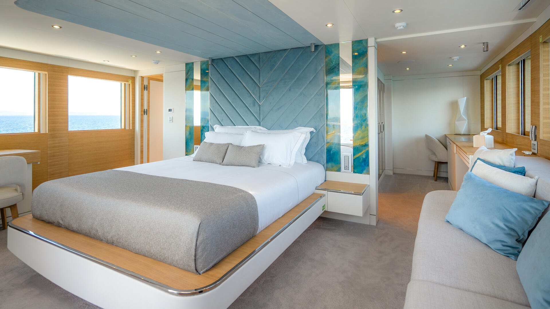 17-Renata-Master-stateroom_.jpg