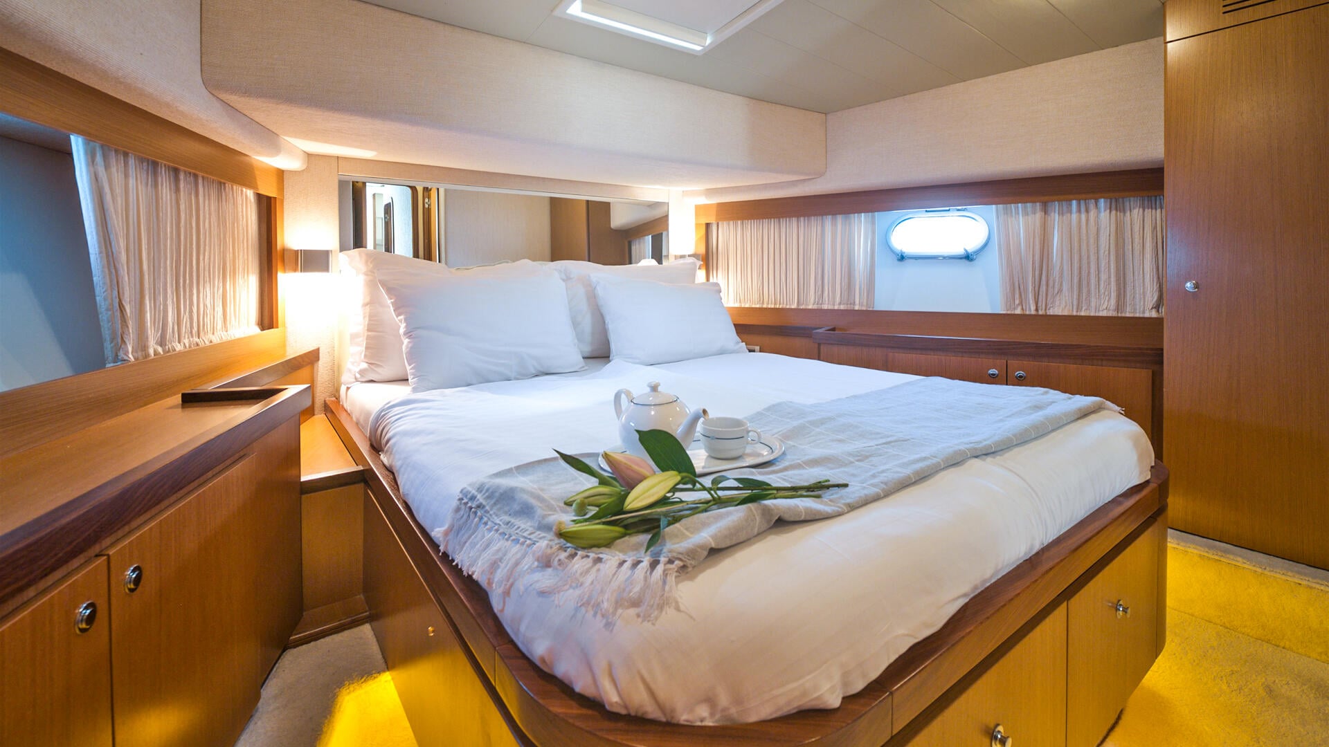 21-Dominique-Vip-cabin_.jpg