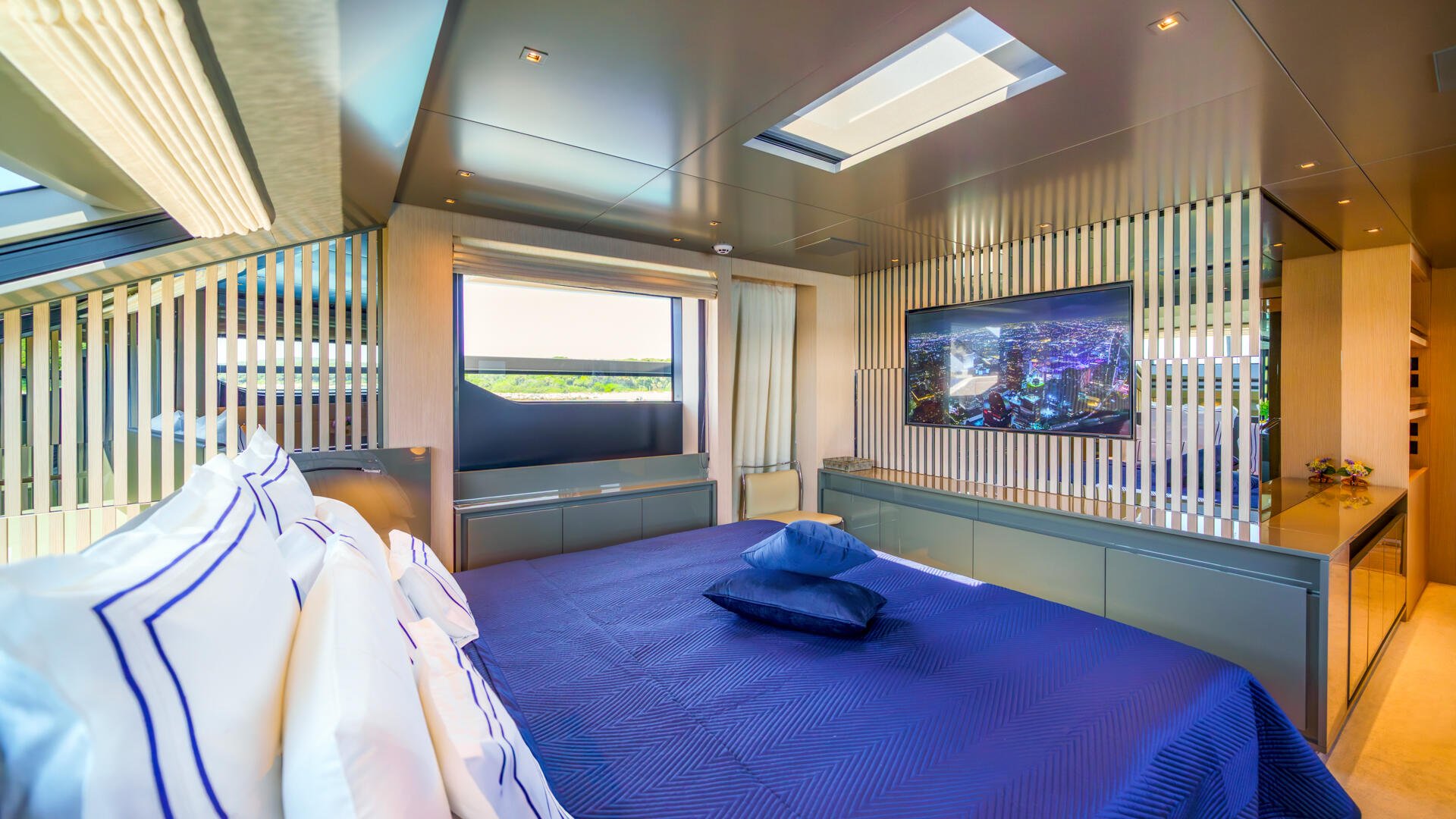 31-Primus-Master-suite-retreat_.jpg
