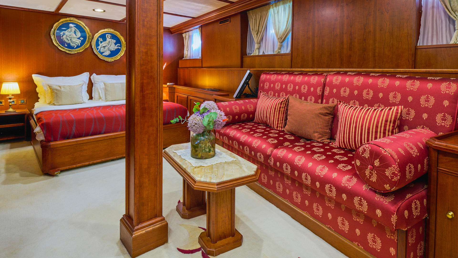 18-Seagull-II-Master-stateroom-lower-deck-sharing-large-central-bathroom-with-Master-stateroom-2_ _.JPG