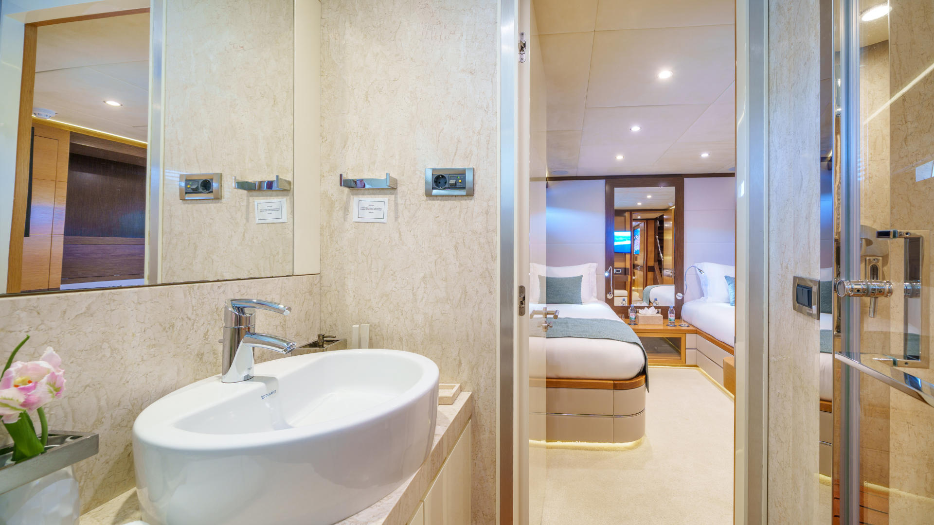 28-Silent-World-Twin-ensuite_.png