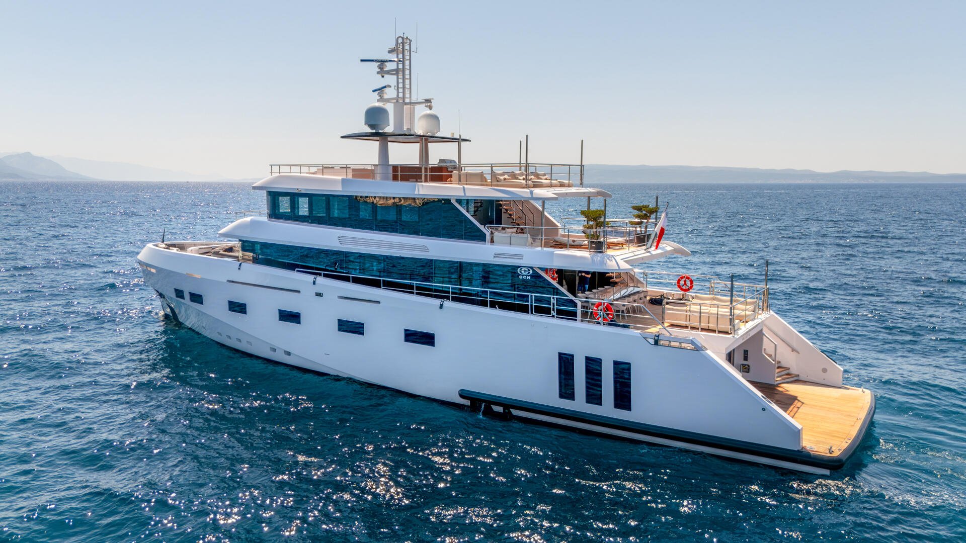 05-Renata-portside_.jpg