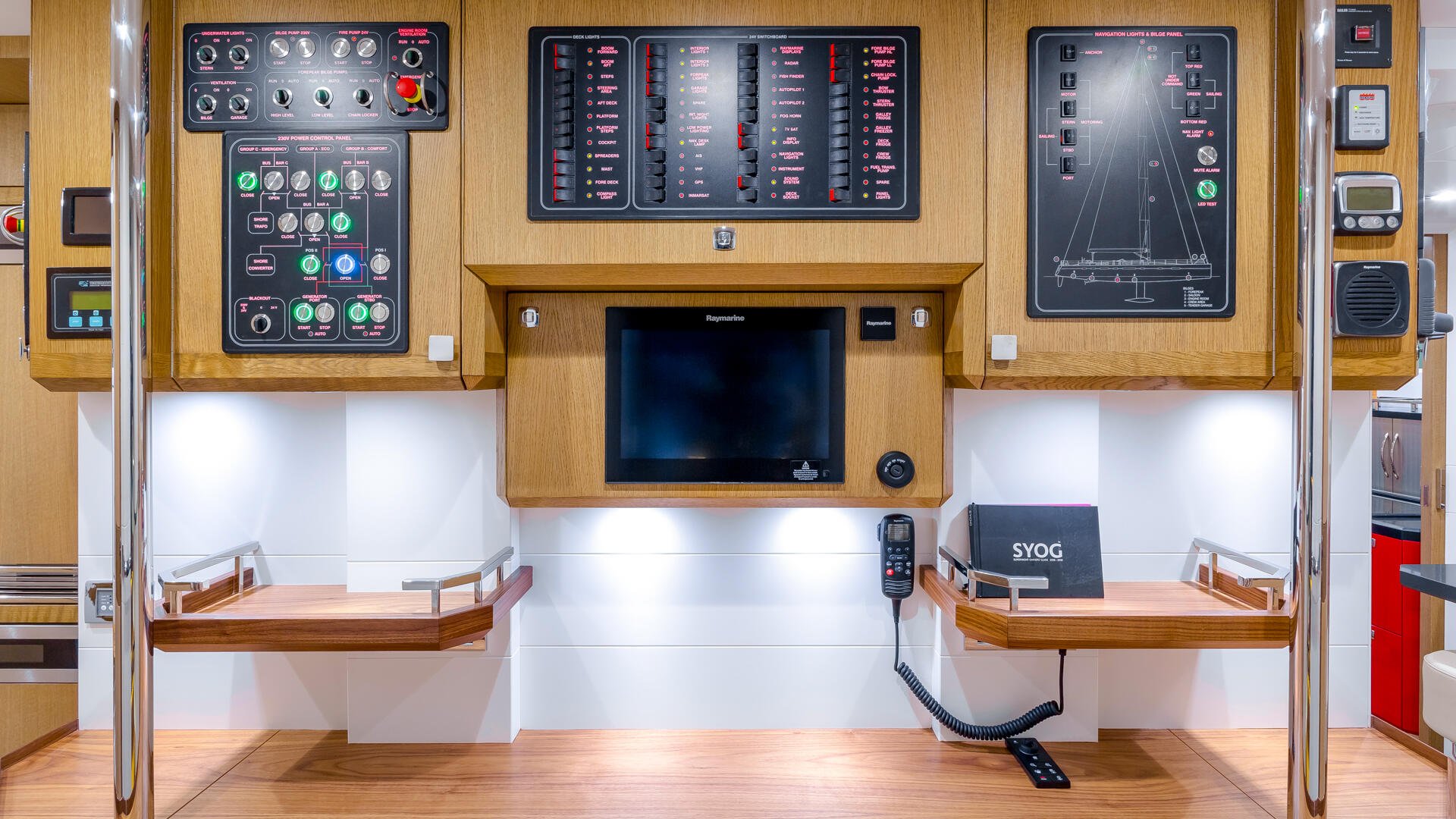 17-Bellkara-instrument-panel_.jpg