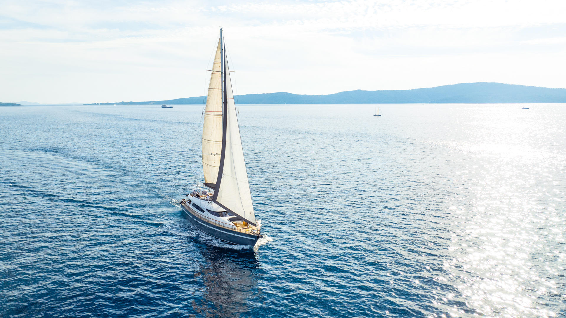 04-SAN-LIMI-bow-view_.jpg