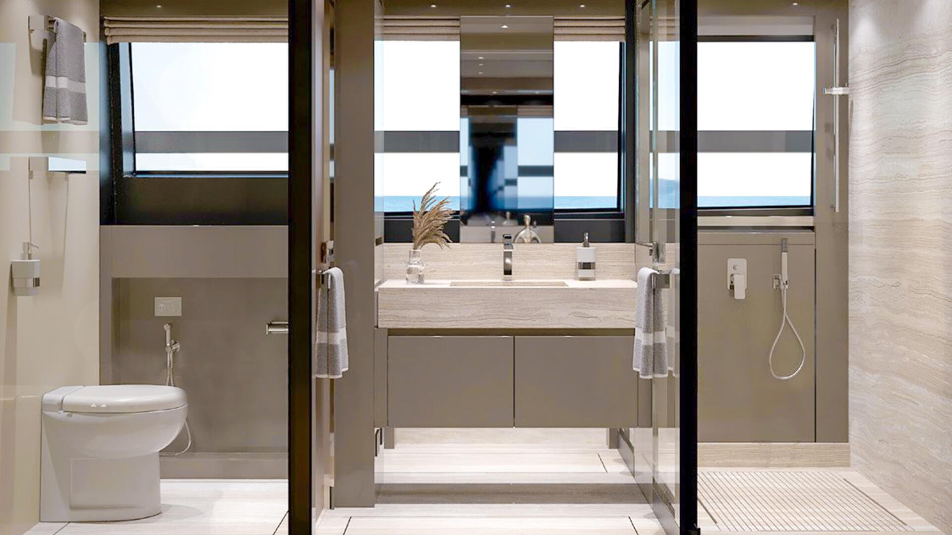 12-Primus-Master-ensuite_.jpg