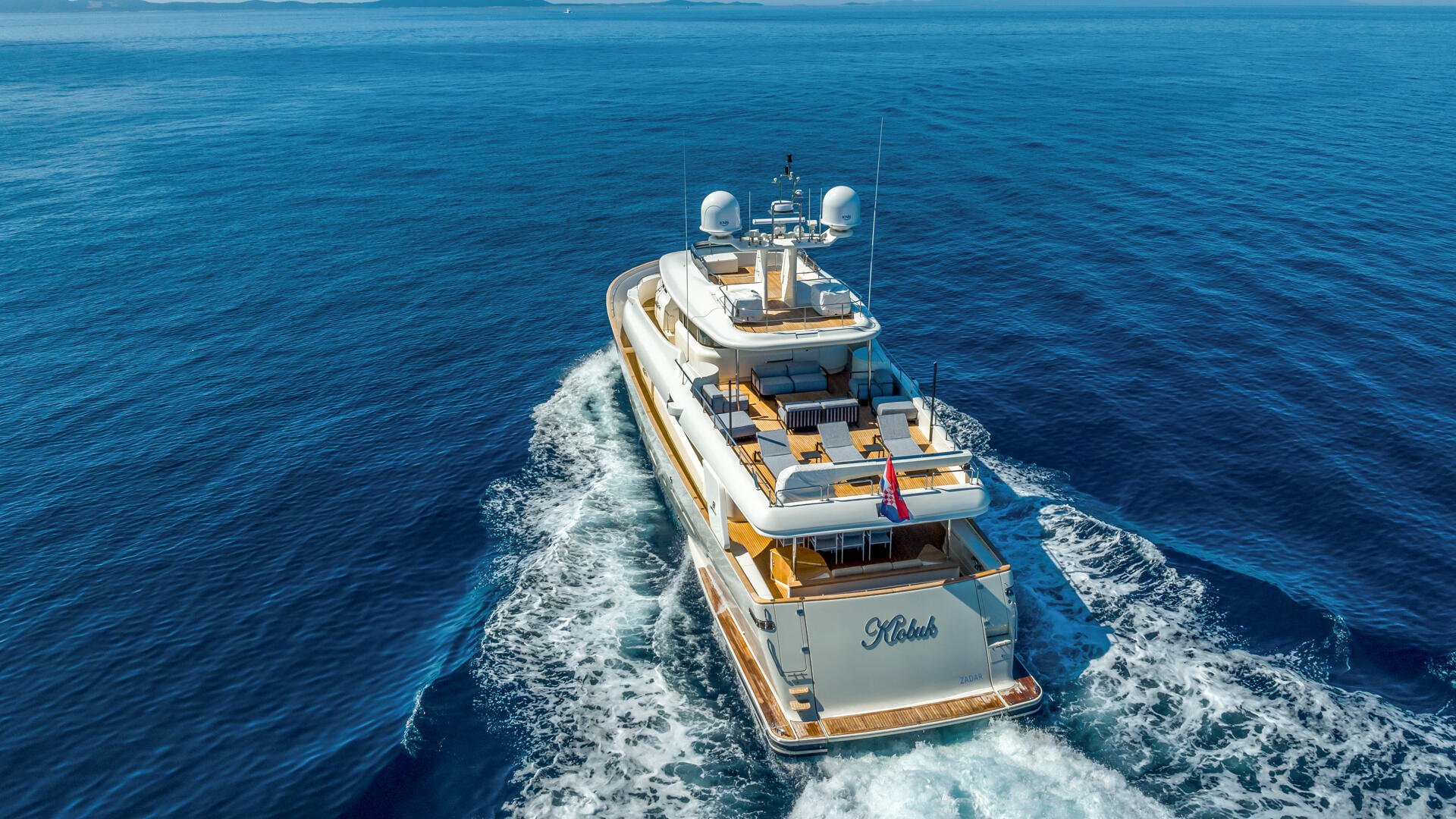 05-Klobuk-stern_.jpg