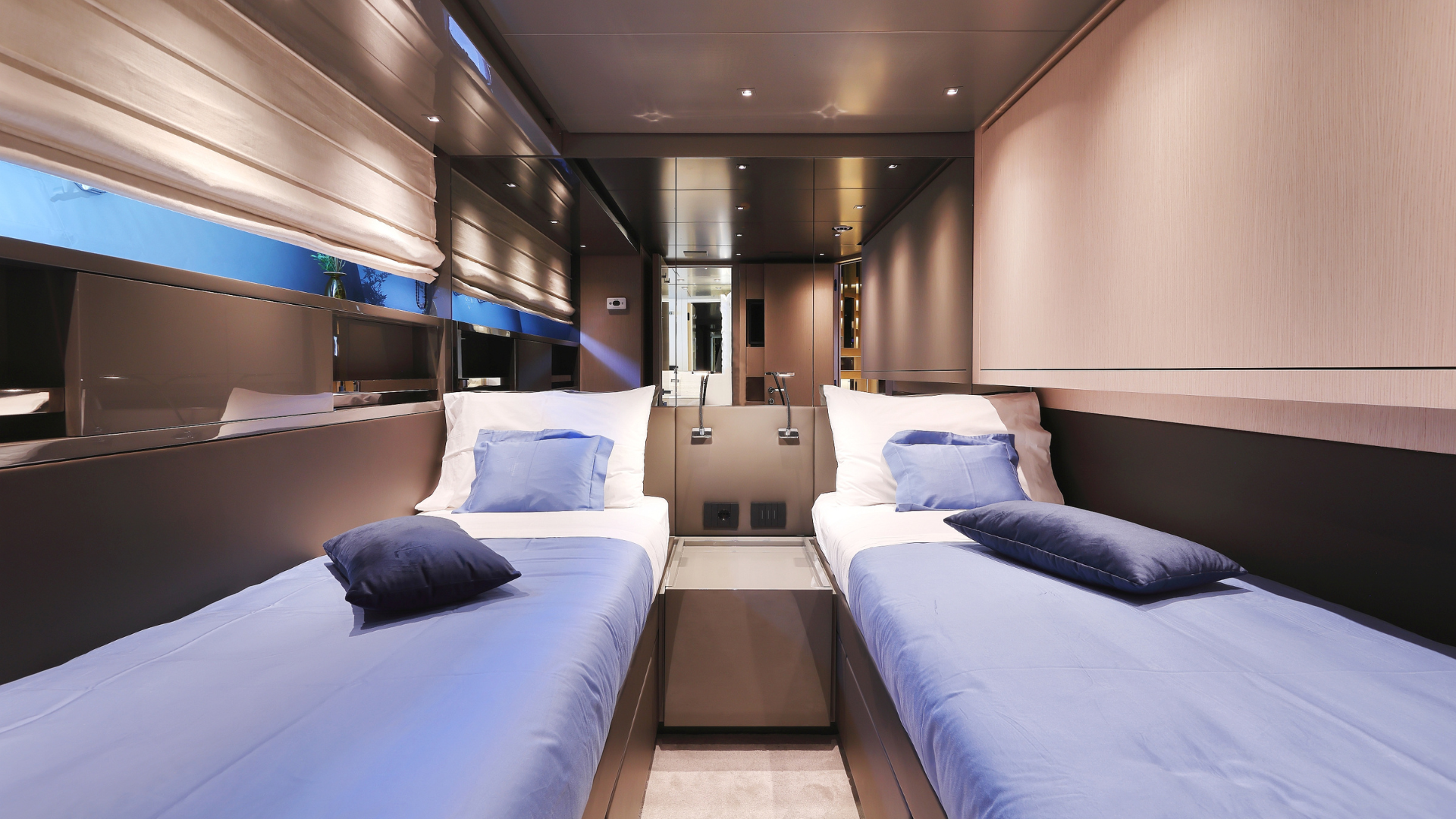 50-Primus-Convertible-cabin_.png
