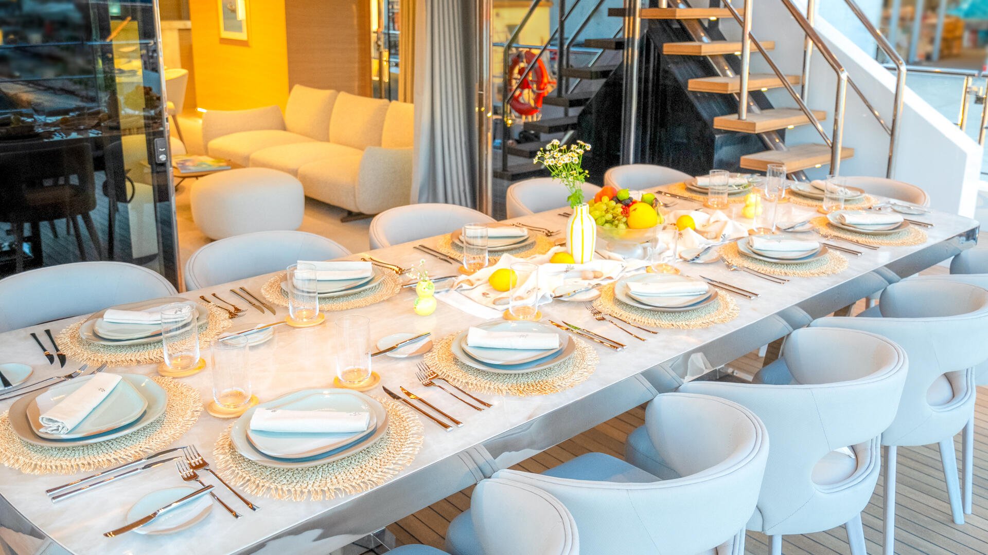 23-Renata-Main-deck-aft-alfresco_.jpg