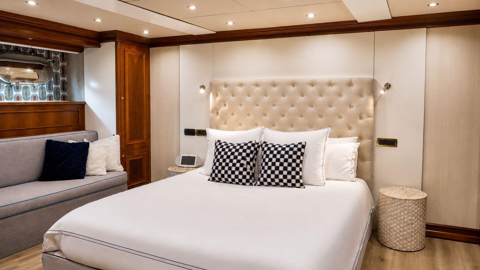 23-Irama-Double-cabin_.jpg