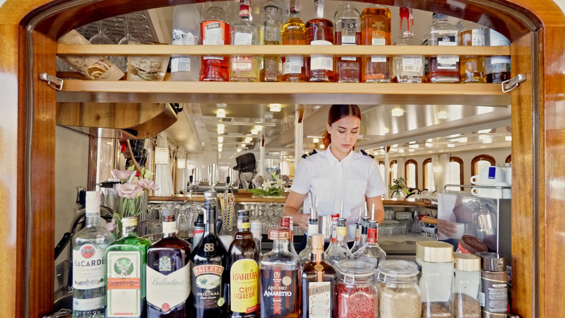 25-Casablanca-bar_.jpg