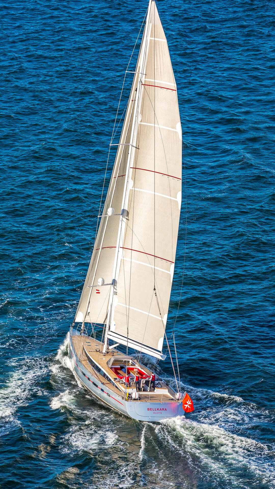 06-Bellkara-stern_.jpg