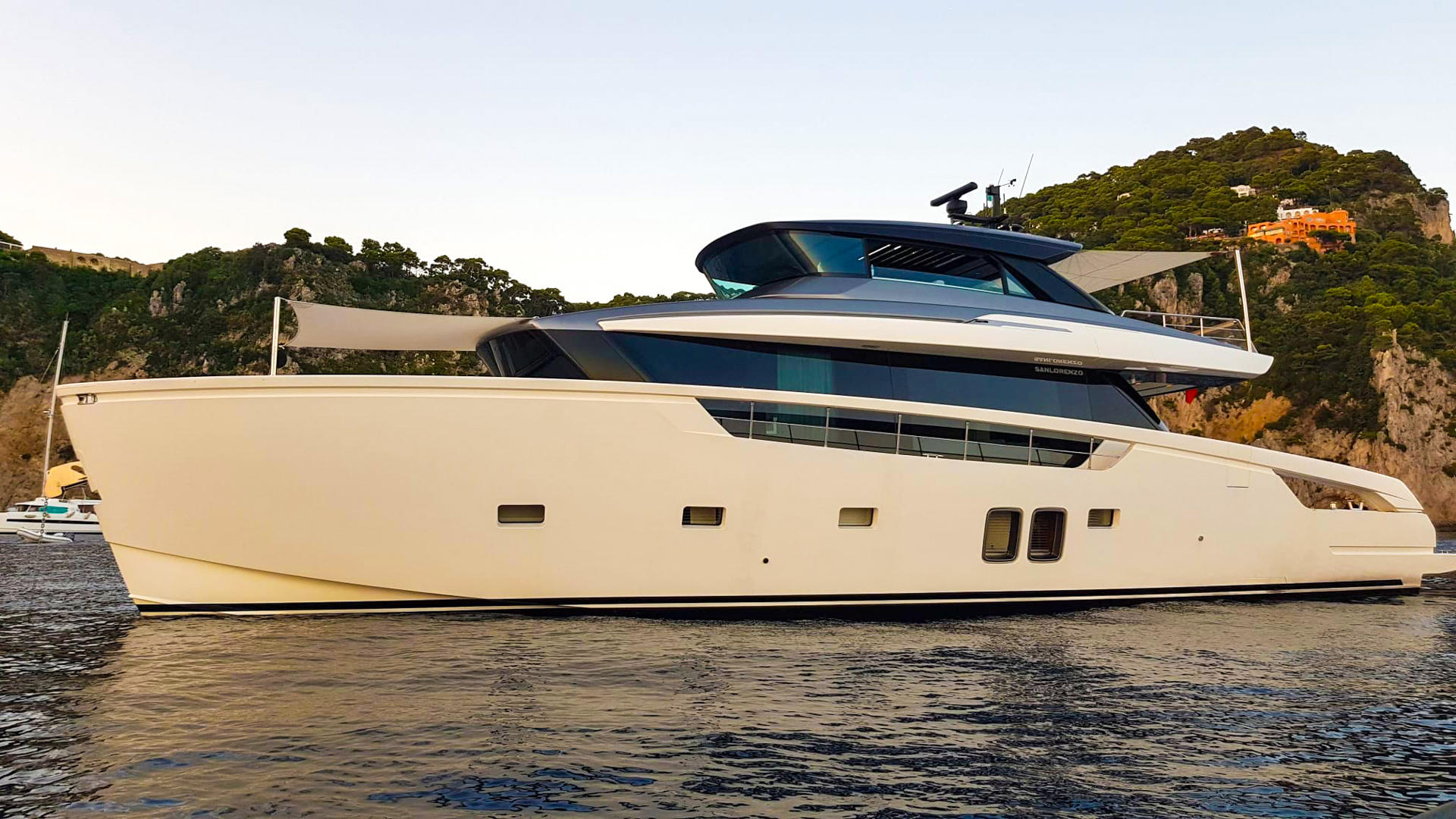 02-ALLEGRIA-anchored_.jpg