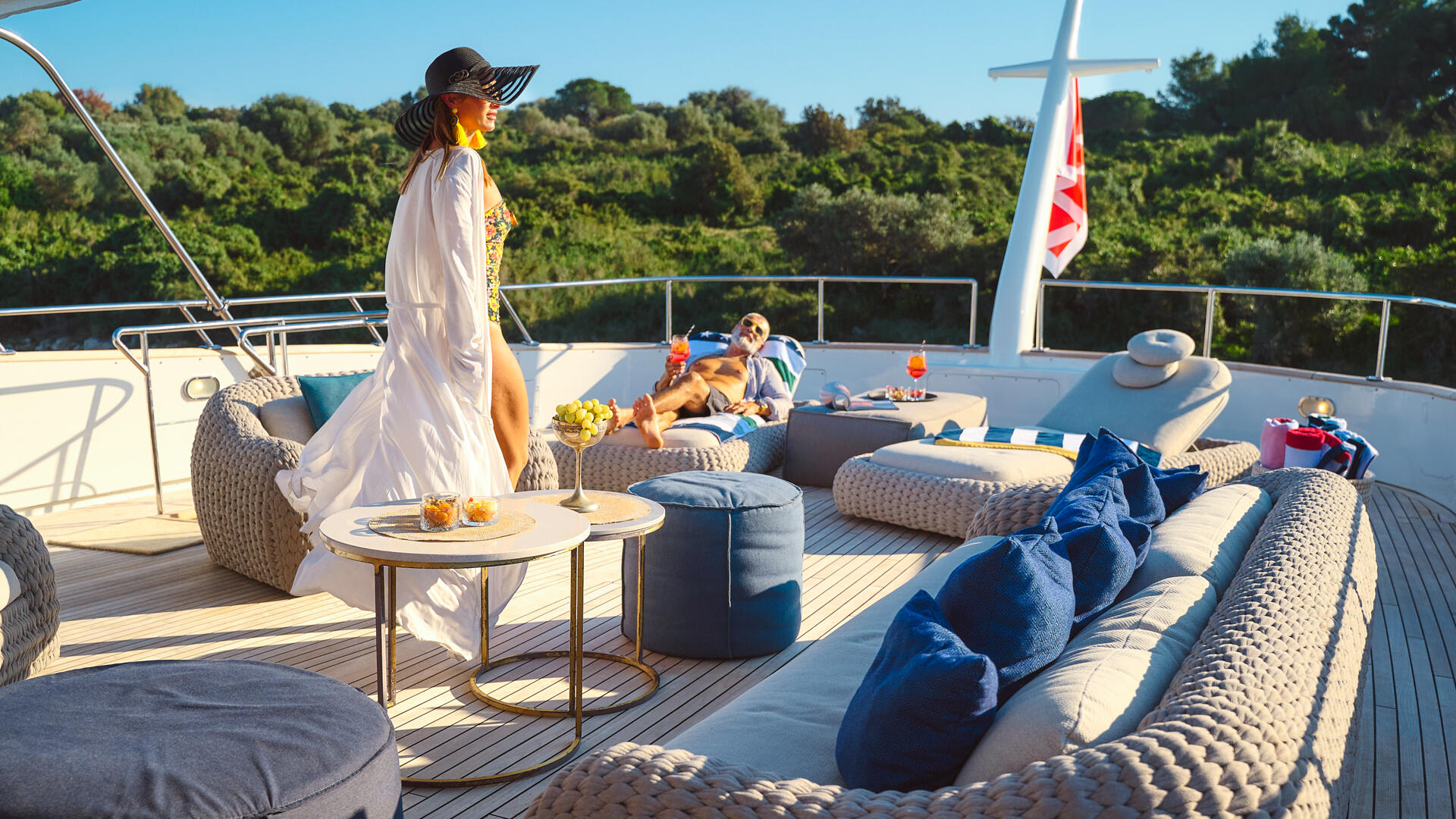 09-To-Je-To-sun-deck-lifestyle_.jpg