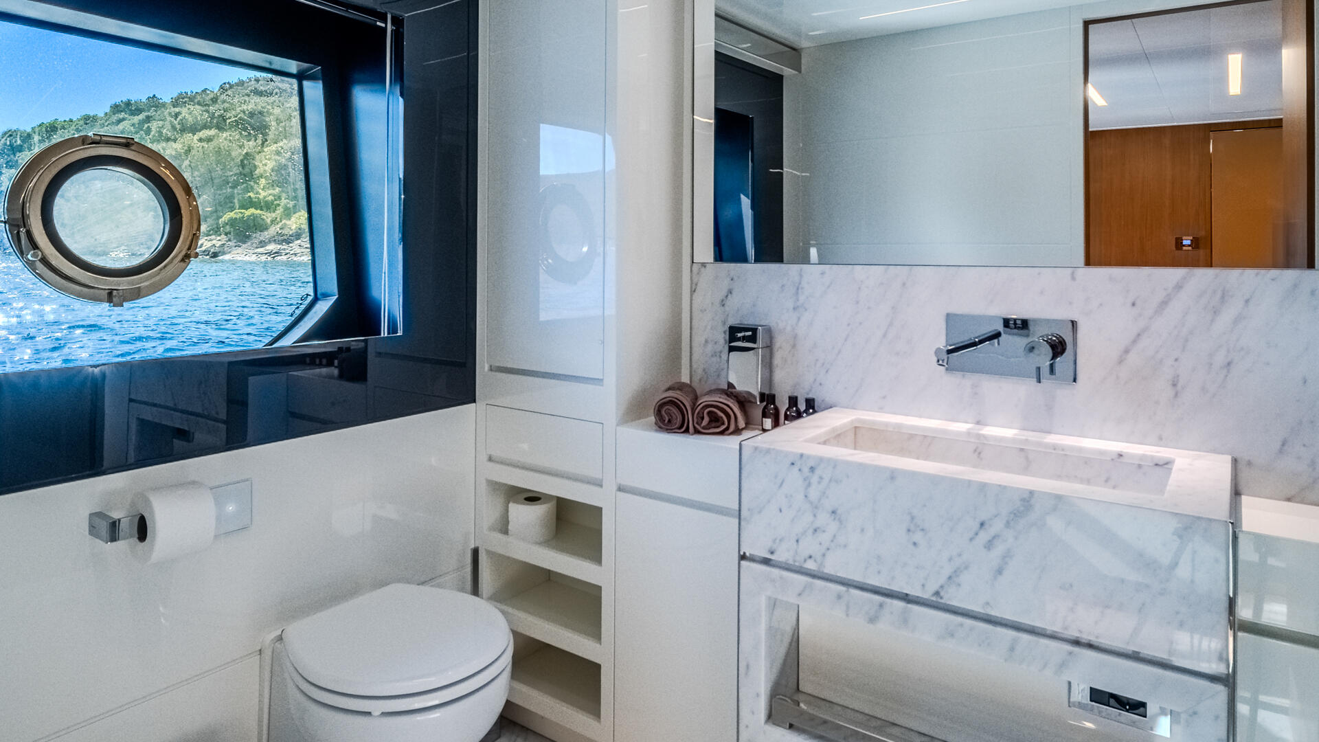 32-No-Stress-888-Bathroom-2_.jpg