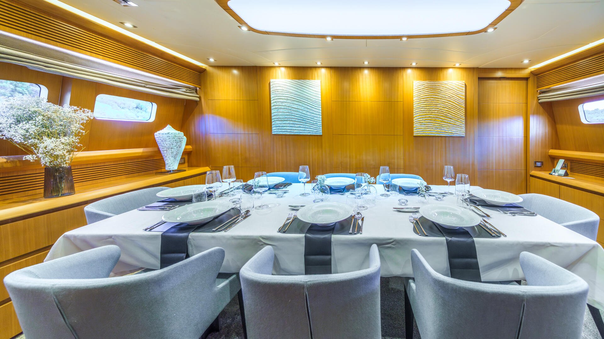 24-Cynthia-dining-setup_.jpg