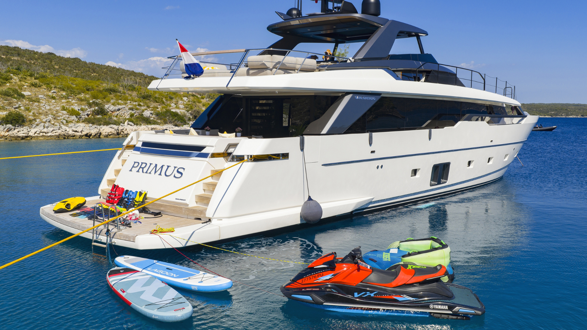 17-Primus-watertoys-displayed_.png