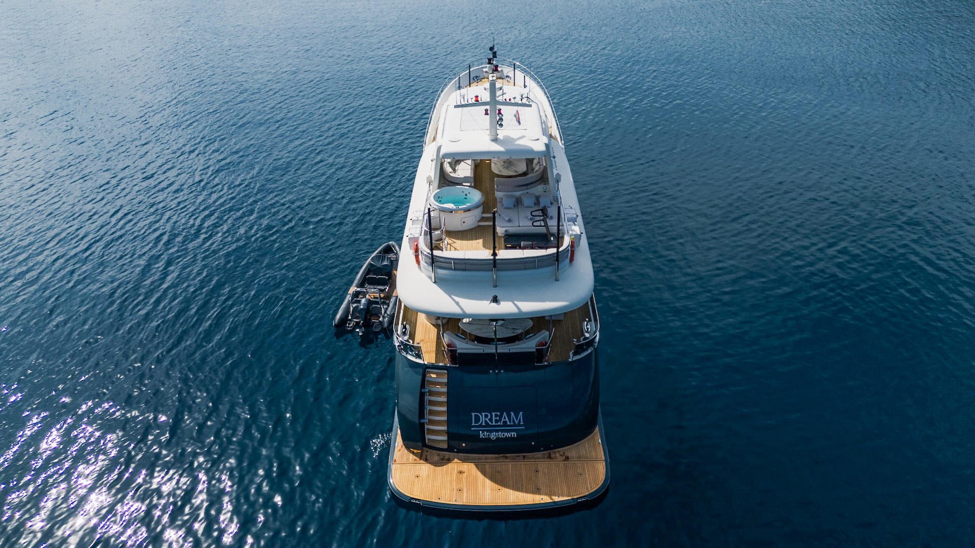 04-Dream-stern_.jpg