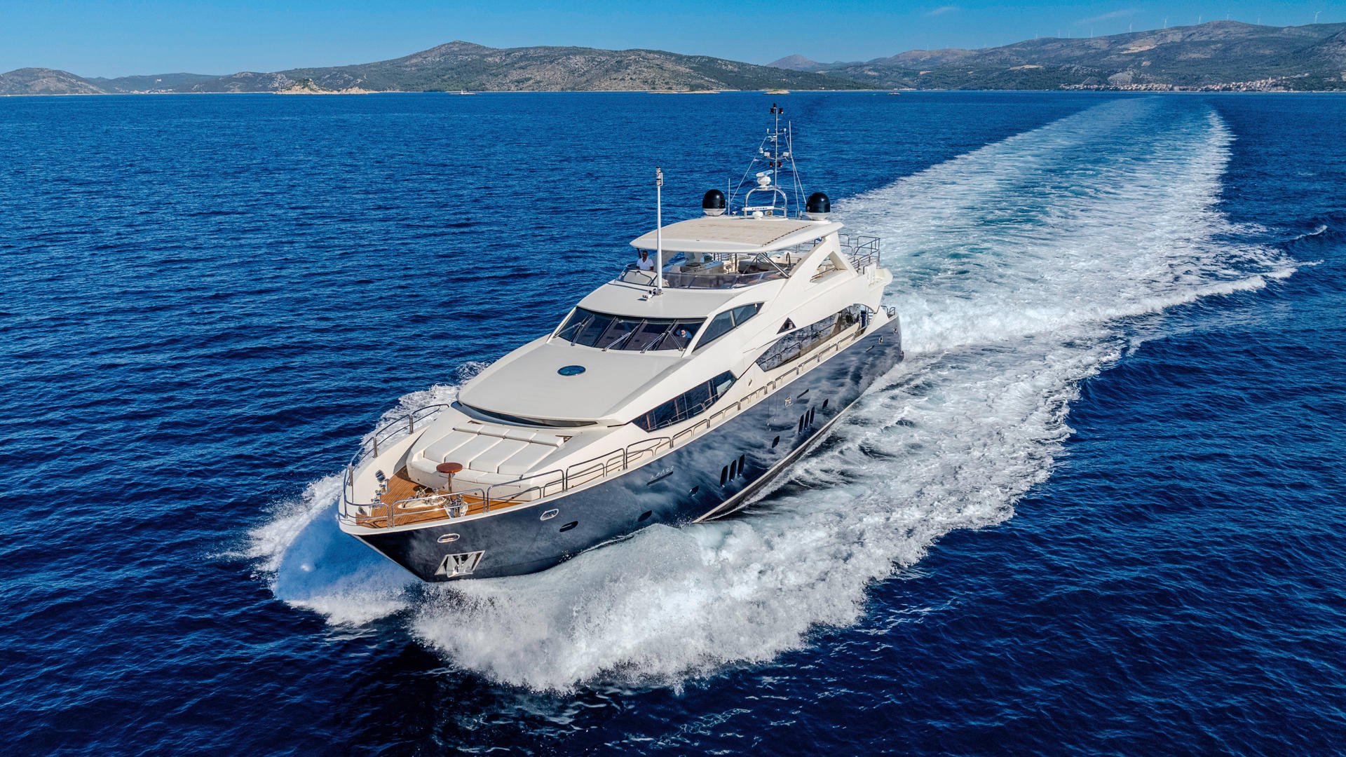 00-Arago-Cruising_.JPG