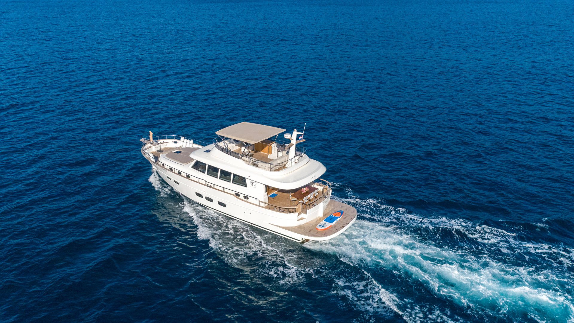 02-Cloud-9-cruising-view_.jpg