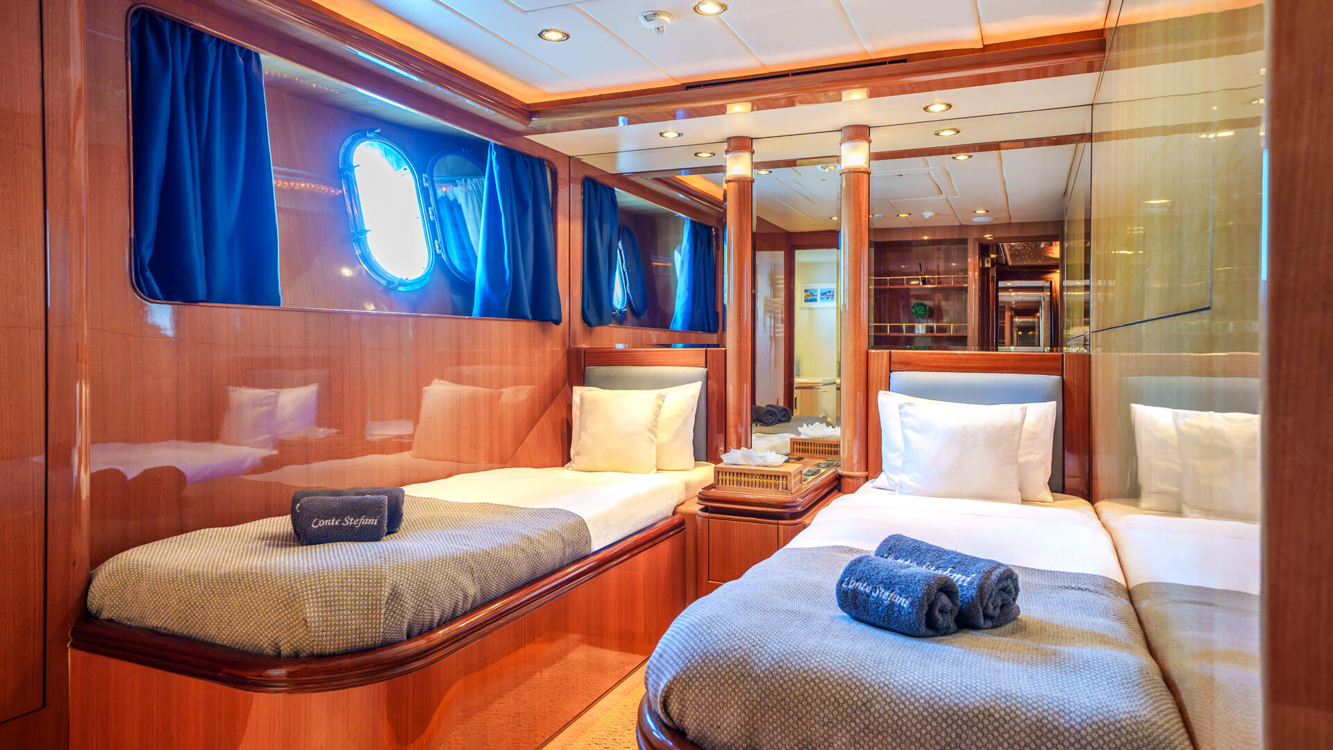 22-Conte-Stefani-Twin-cabin_.jpg