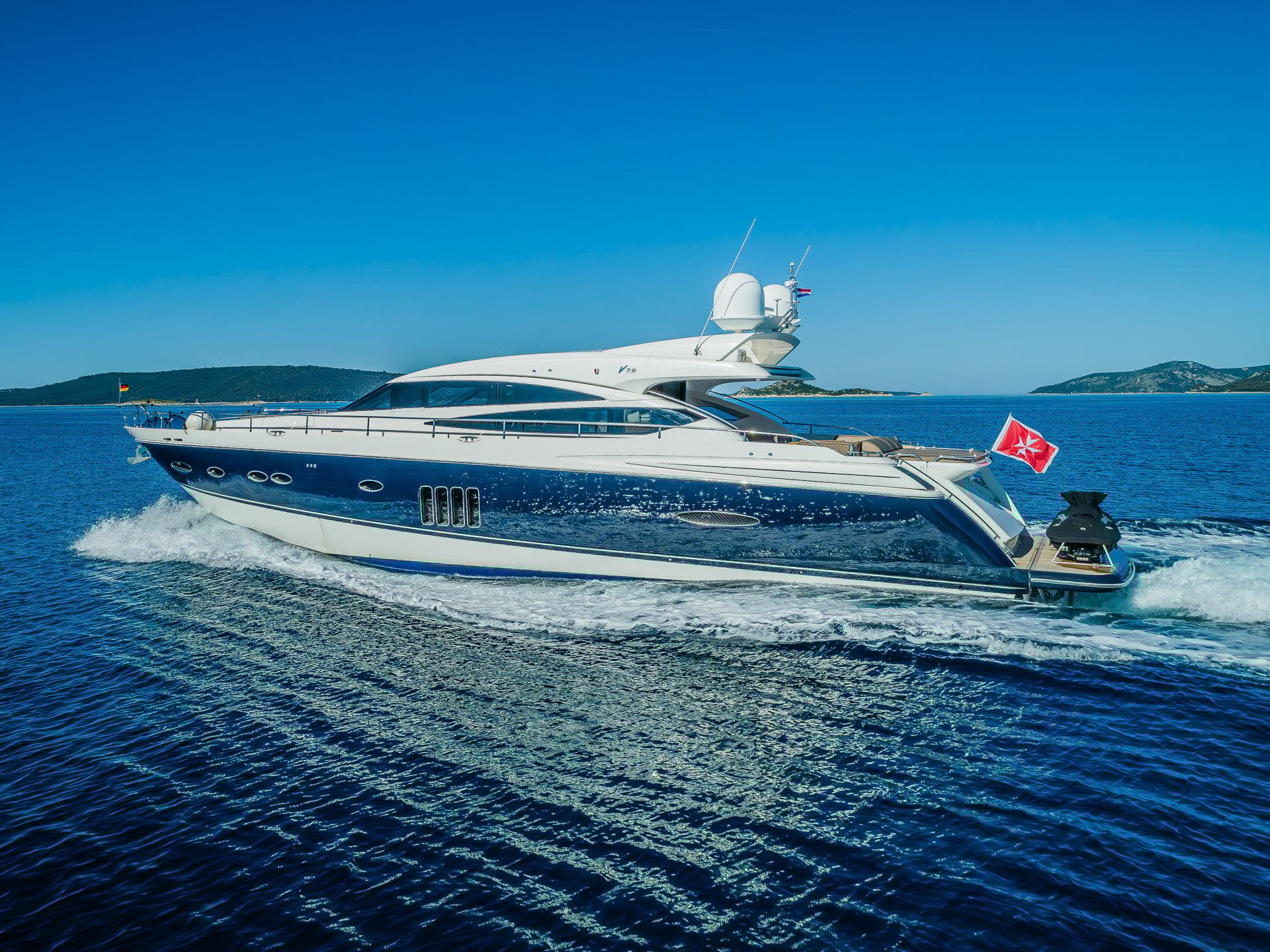 02-Gitana-II-portside-view_.jpg