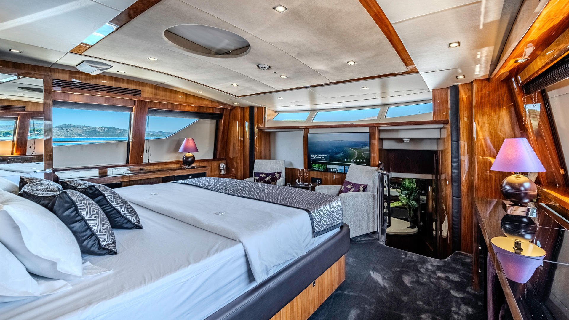 23-Arago-Master-cabin_.JPG
