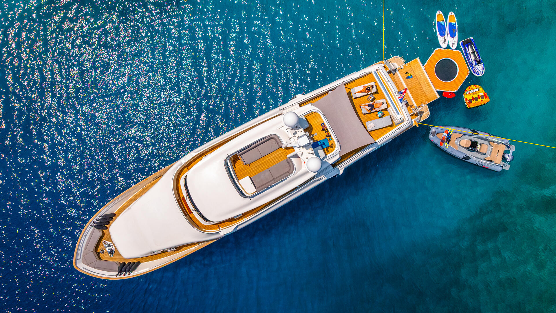 06-Klobuk-anchored-in-blue_.jpg