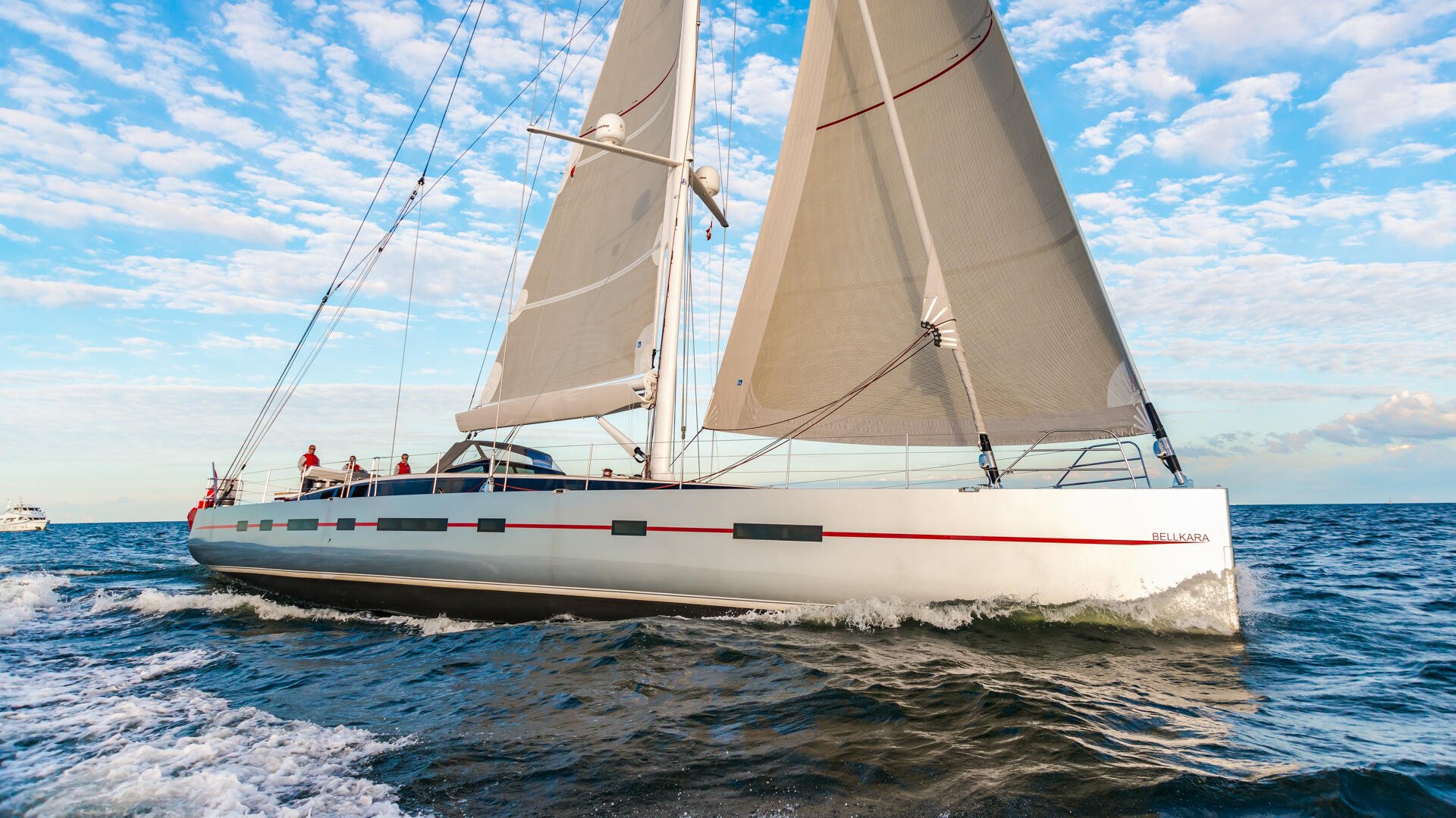 01-Bellkara-starboard_.jpg
