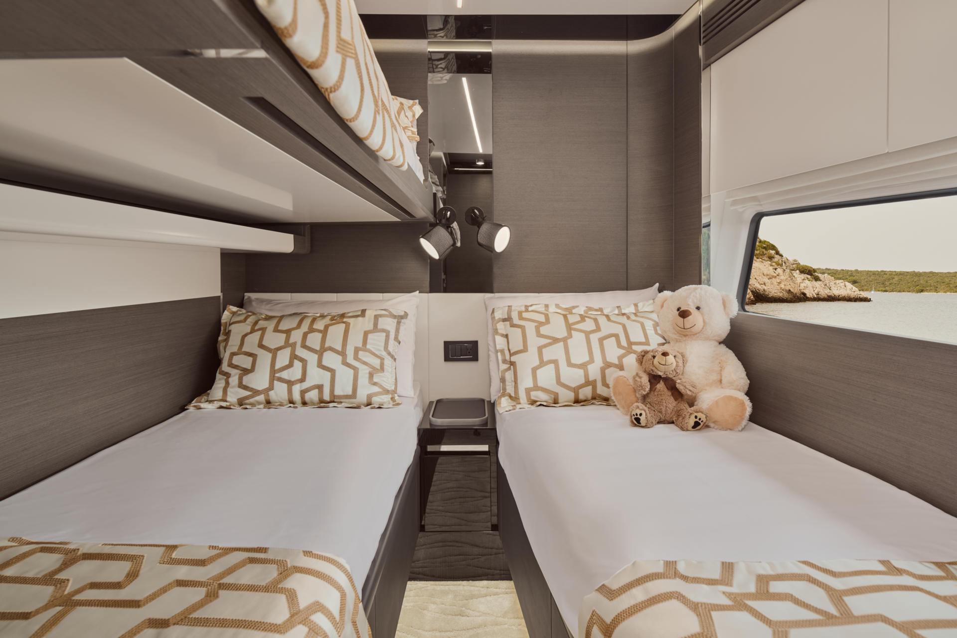 32-Myne-twin-cabin.jpg