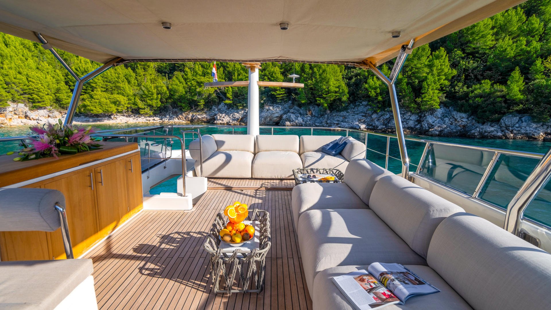 11-Cloud-9-flybridge-view_.jpg